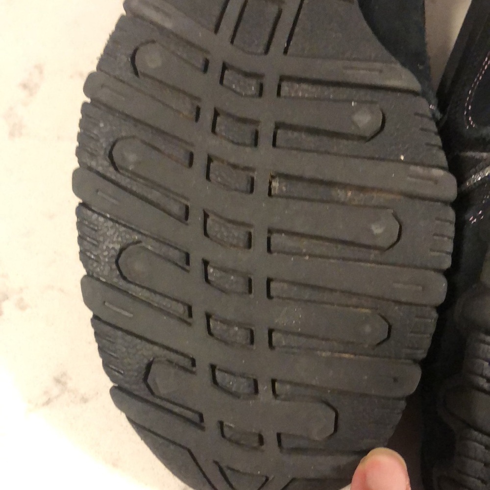Skechers size 8.5 - Picture 8 of 8